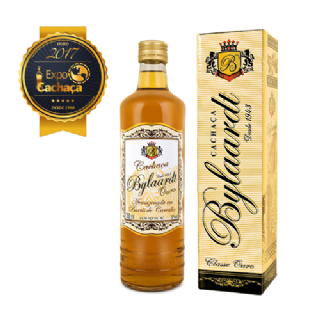 Cachaa Bylaardt Ouro 5 anos 700 ml